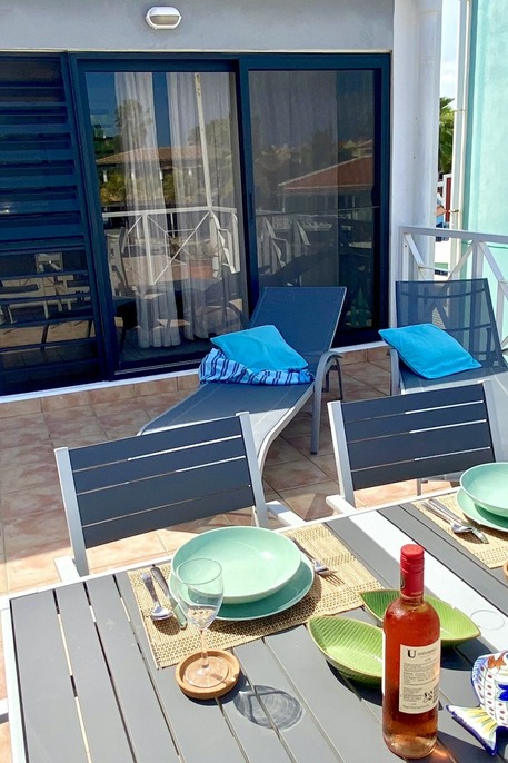 Caribbean Court 437 - Terras